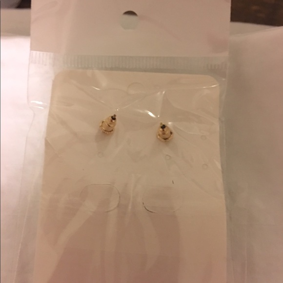 Red Tassel earrings - Picture 6 of 6